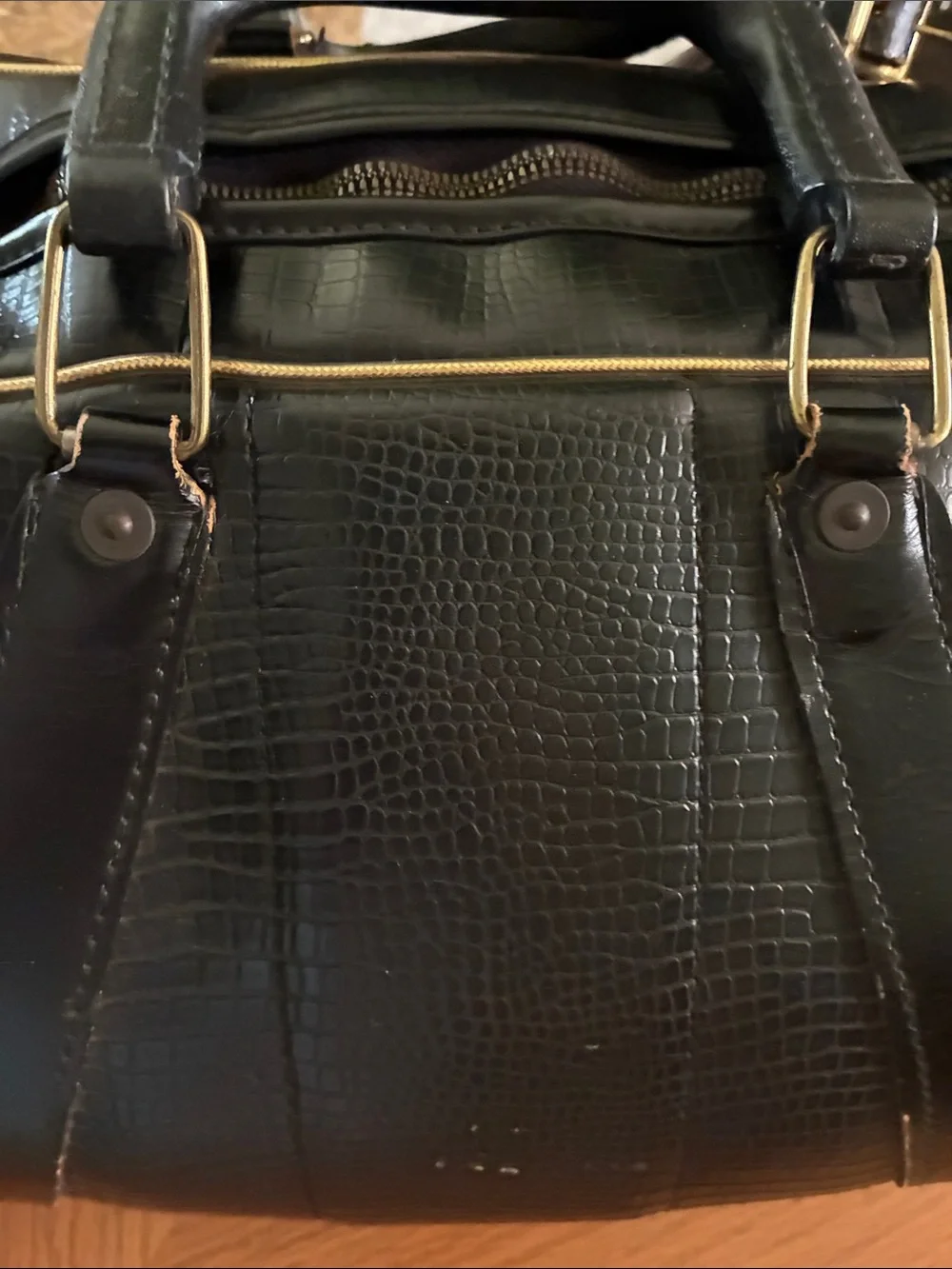 Vintage 1960’s Sport/ Gym-bag /Overnight Bag Or Carry On  With Gold Trim